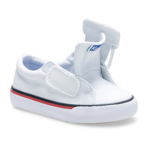 Load image into Gallery viewer, Little Kid&#39;s Jump Kick Jr. Canvas White | KL362702
